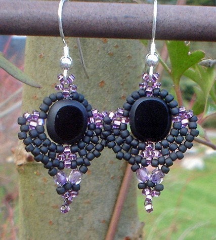 Fleurs Nocturnes - Black and Purple Glass Bead Earrings