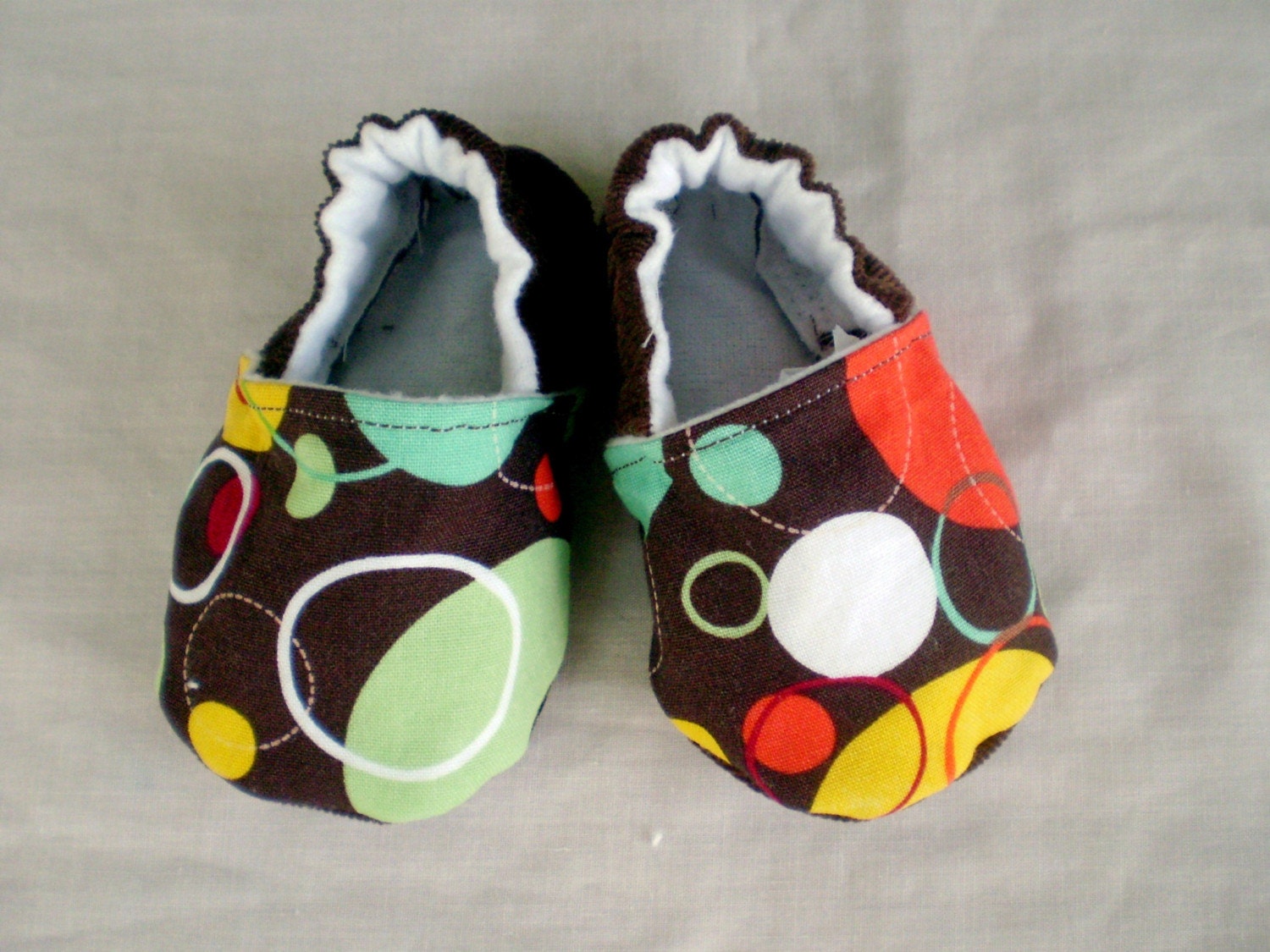 Funky Dots Baby Booties, size 0 to 6 months