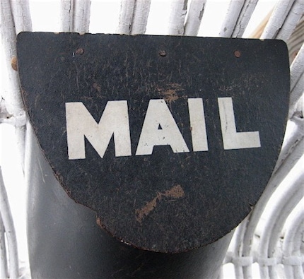 Vintage Wood Mailbox vintagevertigo