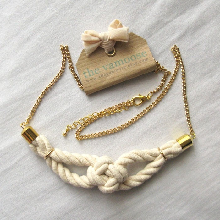 the sailor's knot necklace