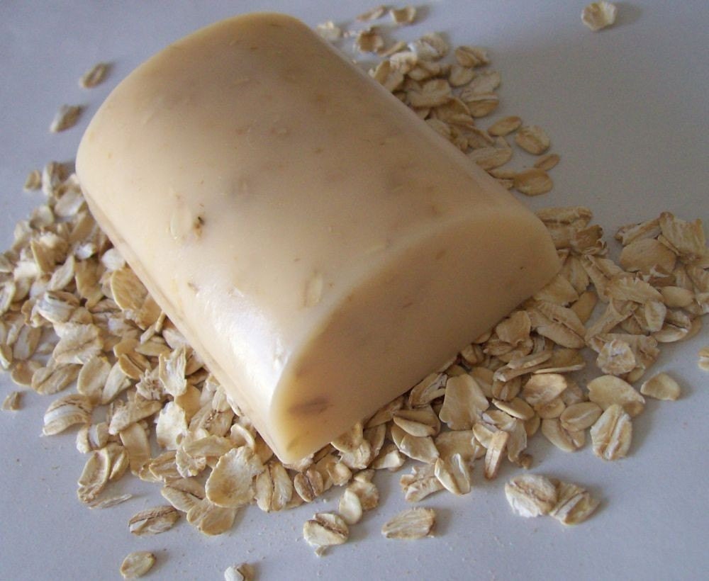 Oatmeal, Milk and Honey - Goats Milk Soap (with real oats and honey)