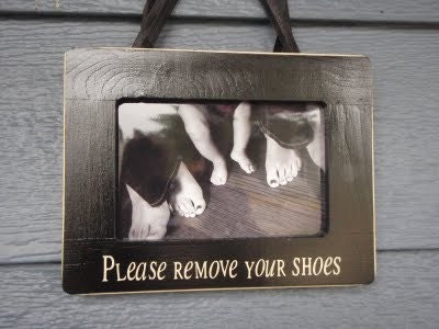 Please remove your shoes - Super Saturday kit