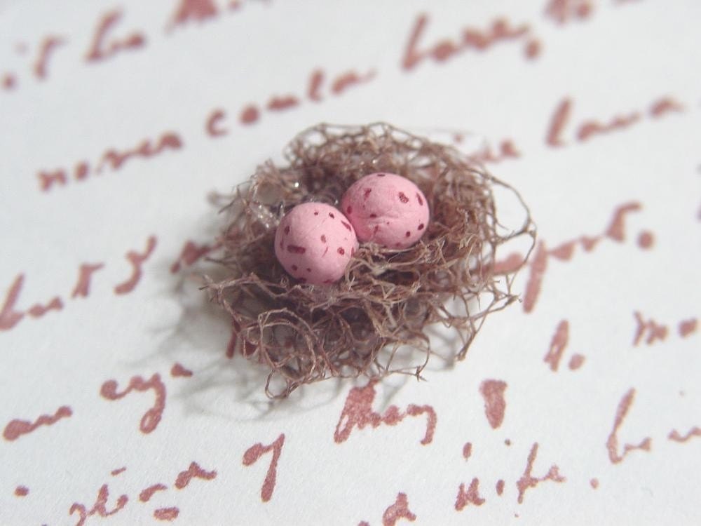 Bird Nest Tags Set of 10 with pink eggs
