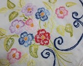 Vintage Floral Pansy Hand Embroiderd Runner with Lace Trim