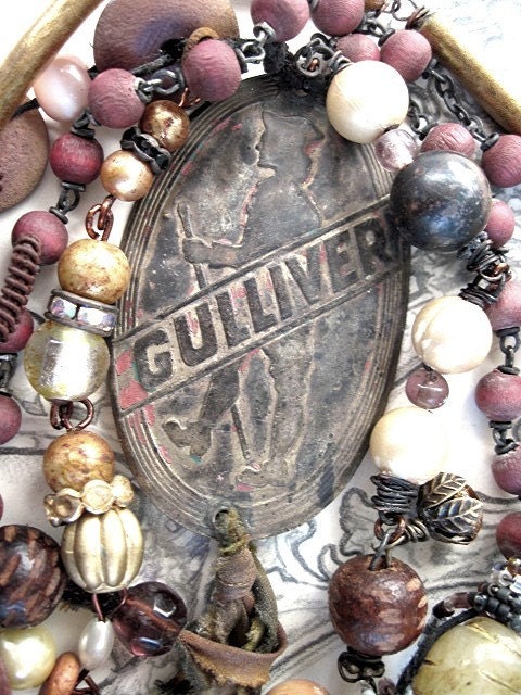 Gulliver.  Antique Tag Necklace.