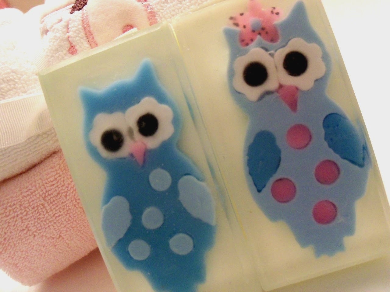 Hootie and Owlivia Soap Set - U Get 1 Hootie Soap and 1 Owlivia Soap - Cotton Candy - Great for Gift Giving - Party Favors - Baby Showers - All Occasions