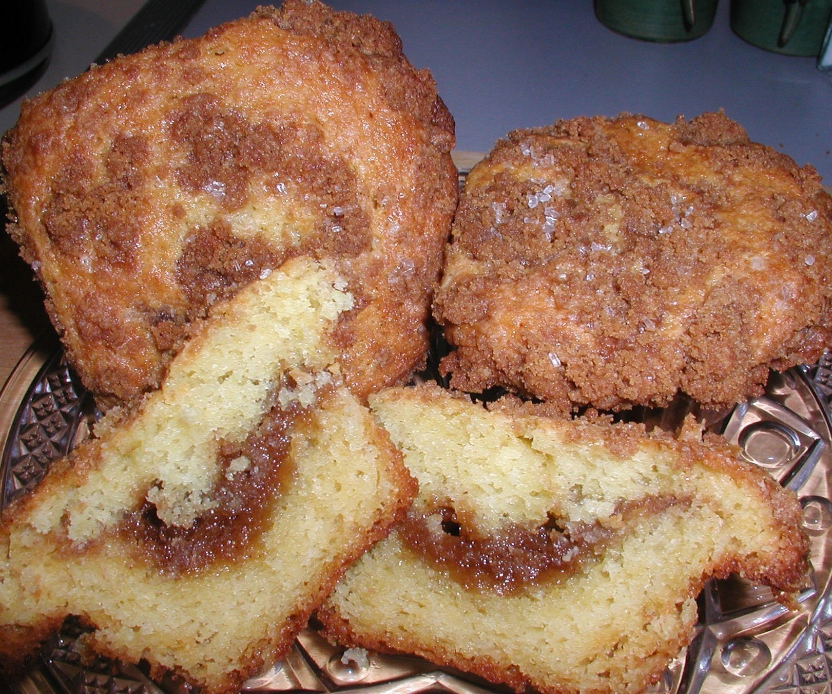 Super Streusel Top Coffee Cake Muffins - MUFFIN MADNESS SALE
