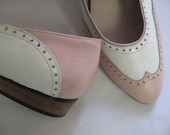 Vinage VAN ELI Sweet Pink and White Spectator Dot Flats Shoes 7 1/2 8 N
