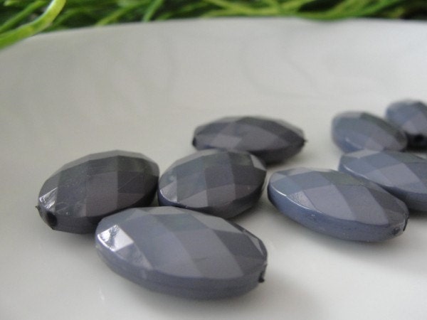 acrylic faceted oval DimGray beads