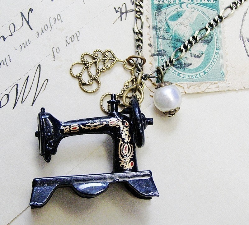 Sewing machine necklace antique singer style