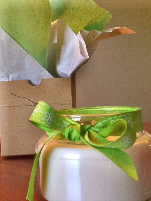 Aromatherapy Ginger Grass Soy Candle Gift Wrapped