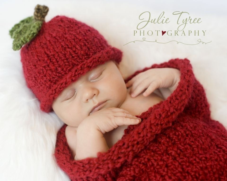 Chunky Newborn Apple Hat and Matching Cocoon - Photography Prop - In Stock - Ready to Ship