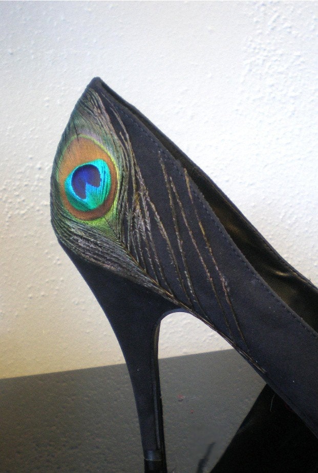 PEACOCK FEATHER pumps PEEP Toe never worn 6 7
