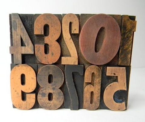 Vintage wood type numbers 0-9  2 inch