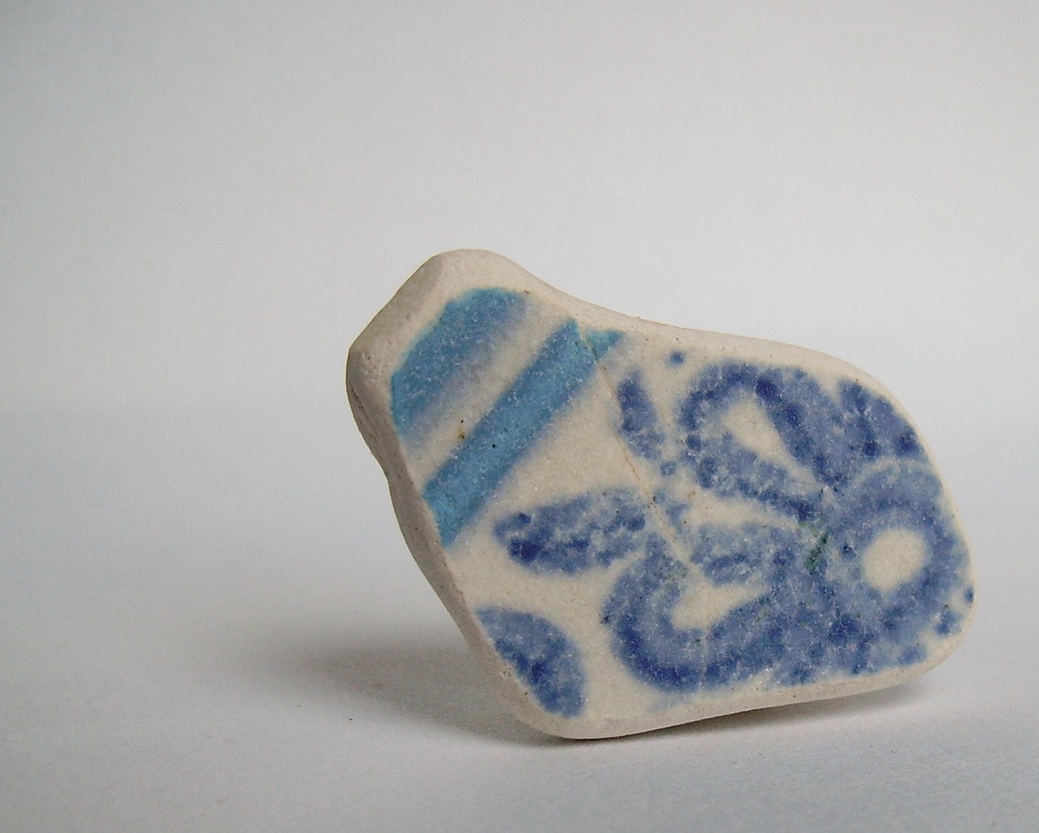 Genuine Scottish Sea Pottery Blue Floral Undrilled Shard