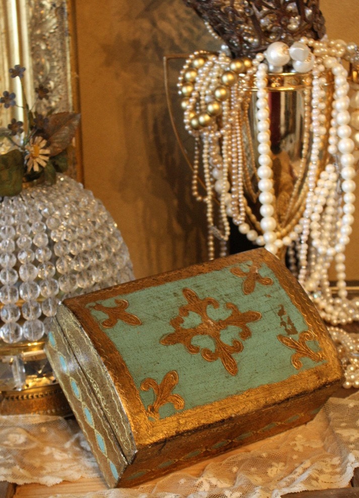 Antique Italian Florentine Aqua Carved Jewelry Box