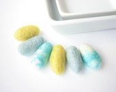 6 felted wool pebbles / beads (lemon, light sky blue, turquoise and white marble)