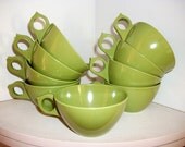 Vintage Green MELMAC 9 Cups