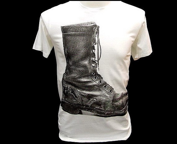 Old Boots Street Pop Art Punk Rock Retro T-Shirt dr martens - Size S,M & L