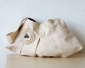 Aleina Pleated Linen  Bag in Beige Lithuanian Linen