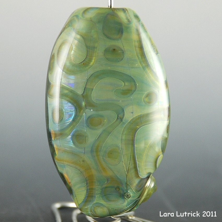 Handmade Lampwork Glass Bead by Lara - GREEN
