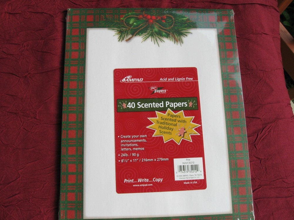 Pointsetta Border Paper for Announcements, Invitations or Letters 40 Sheets