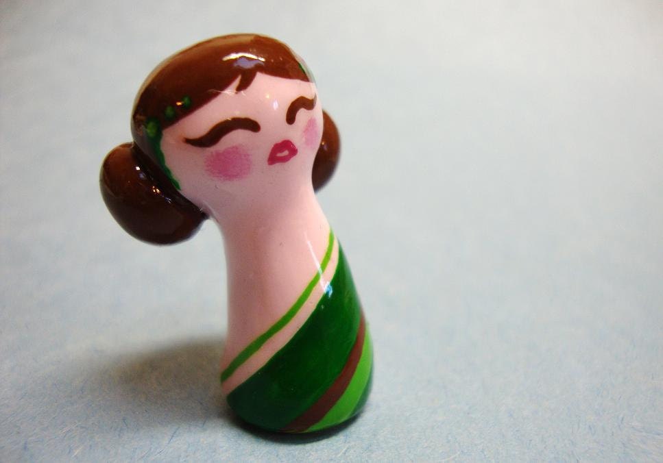 Geisha Kokeshi Doll - Mint Chocolate Figurine