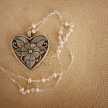 Silver Heart Pink Pearl Necklace