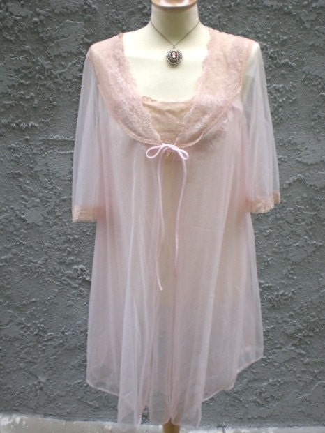 Vintage 60s Rose Chiffon and Lace Tent Peignoir Boudoir Robe and Nightie Babydoll Set Playhouse Vintage