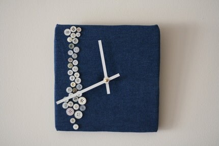 white button clock