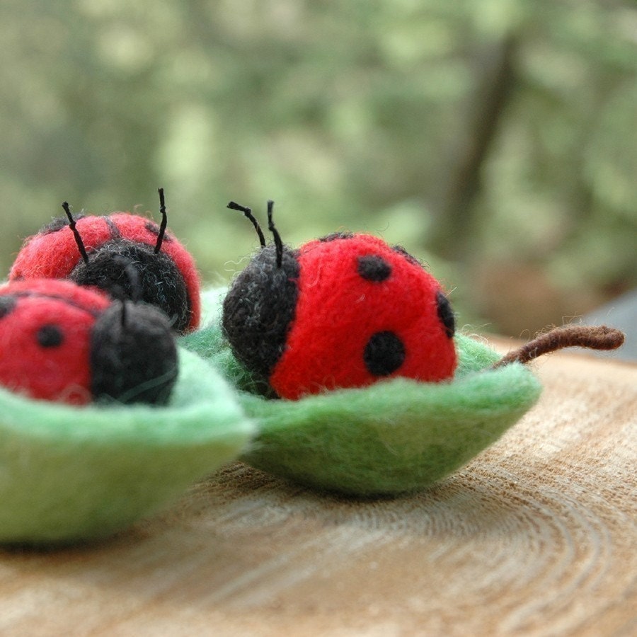 Ladybug in a Leaf Bowl - Needle Felted Natural Toy or Decor