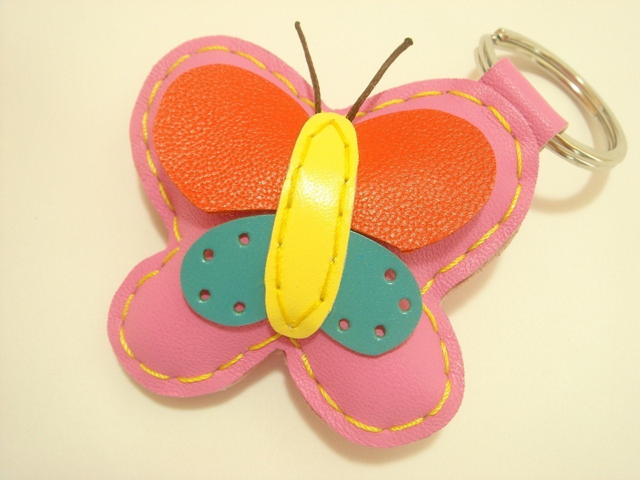 Lovely Butterfly Leather Keychain ( PInk )
