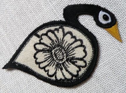 Handmade Fabric Bird Brooch - Textile Artisan Jewelry - Minoan Bird