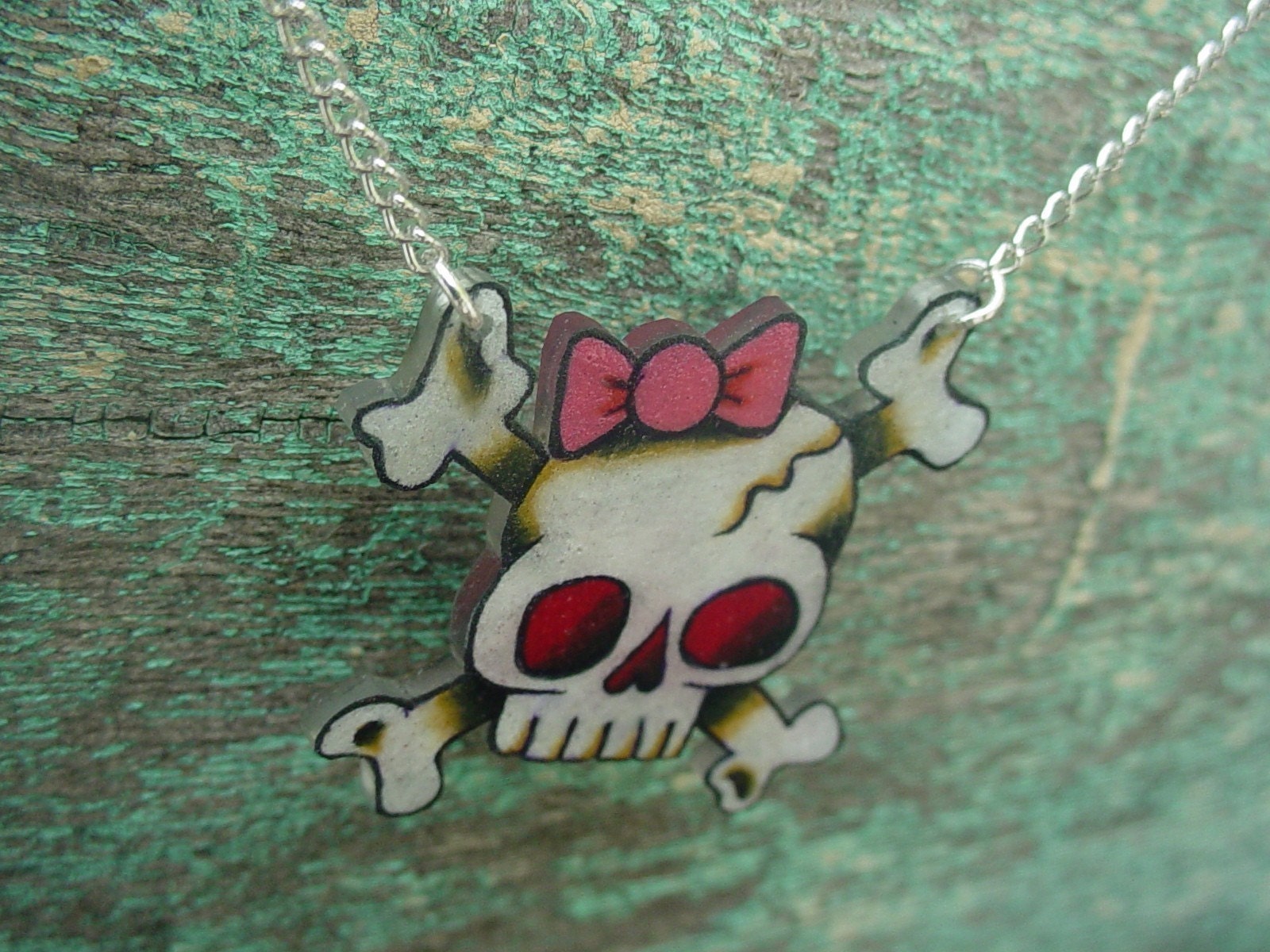 cute girly skull with pink bow necklace