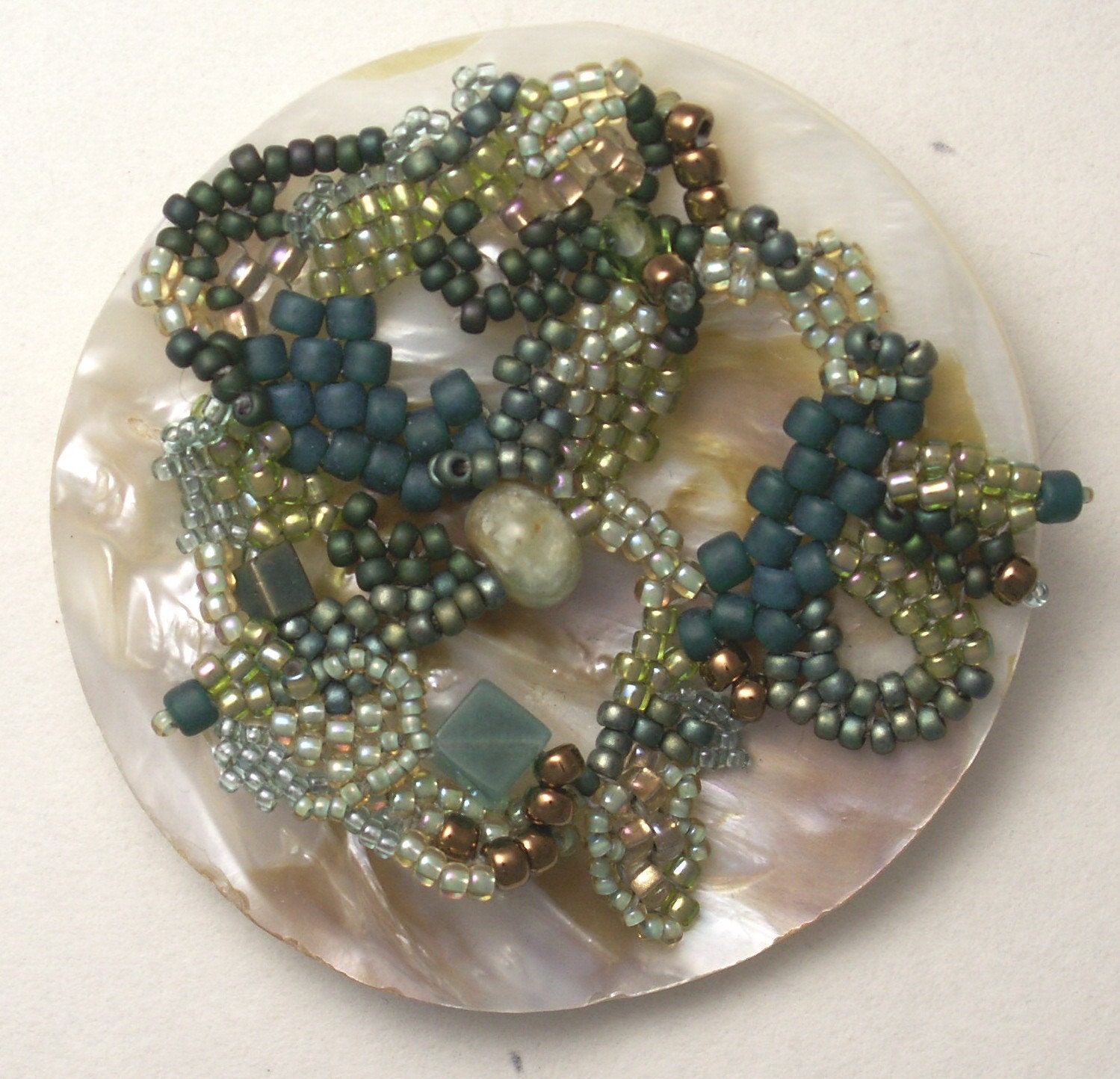 freeform bead weaving mother of pearl seed beads pin brooch pendant
