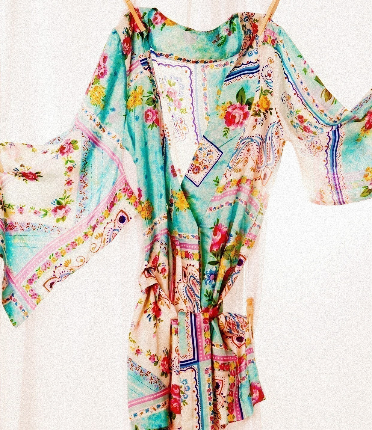 Kimono Style Robe.  Knee Length.  Silk Road Sweet.