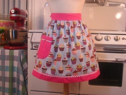 Vintage Inspired Blue Cupcake with Solid PINK Half Apron