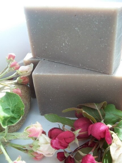 Organic Lavender and Comfrey root Cold process Soap 4 oz bar