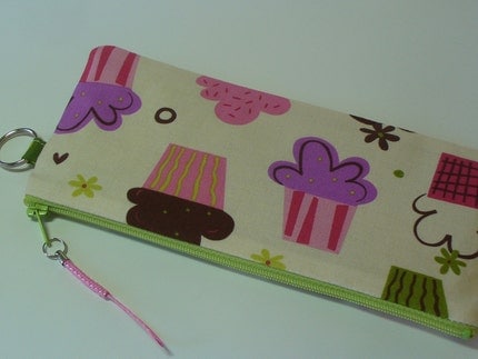 Pencil Zipper Pouch - Yummy CupCakes on Cream Background