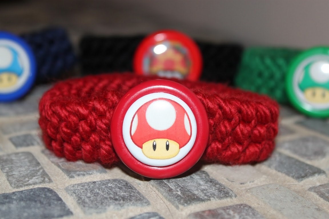 Mario Red Super Mushroom Kitty Collar