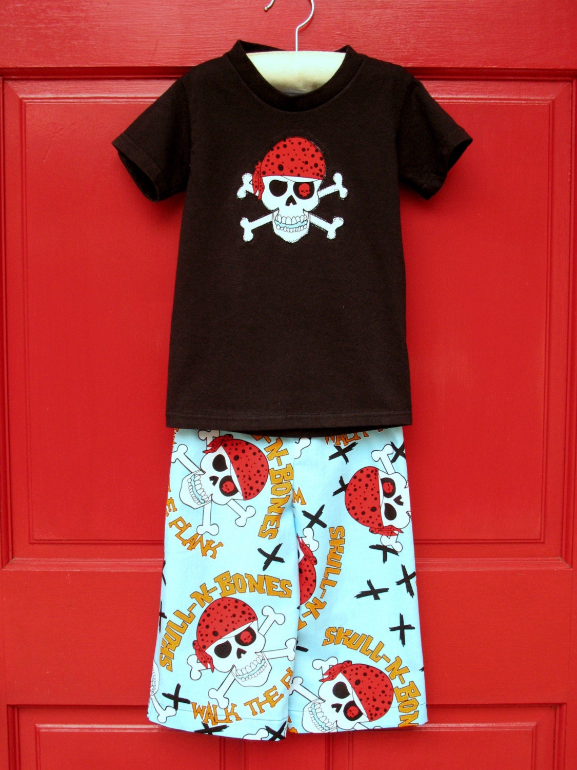 WALK THE PLANK...Pirate Skull Lounge Set for Boys 3-6 months to 6 Years