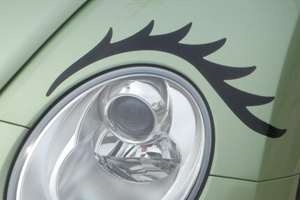 Eyelashes for your VW Beetle Headlamps