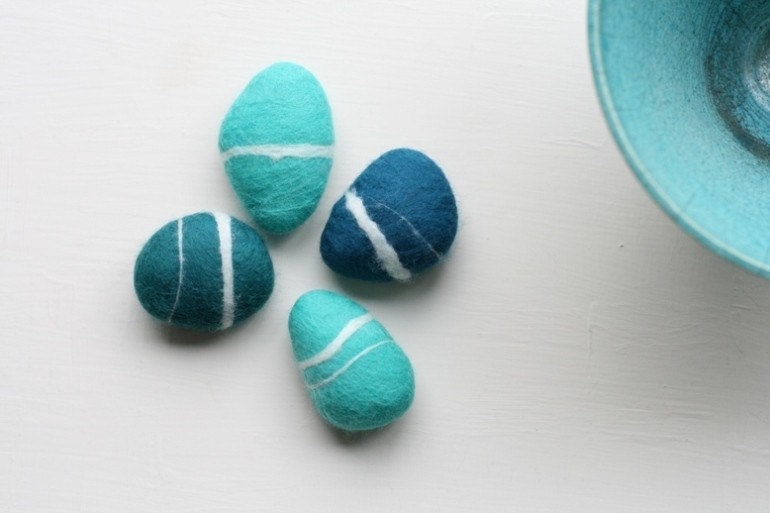 felted pebbles