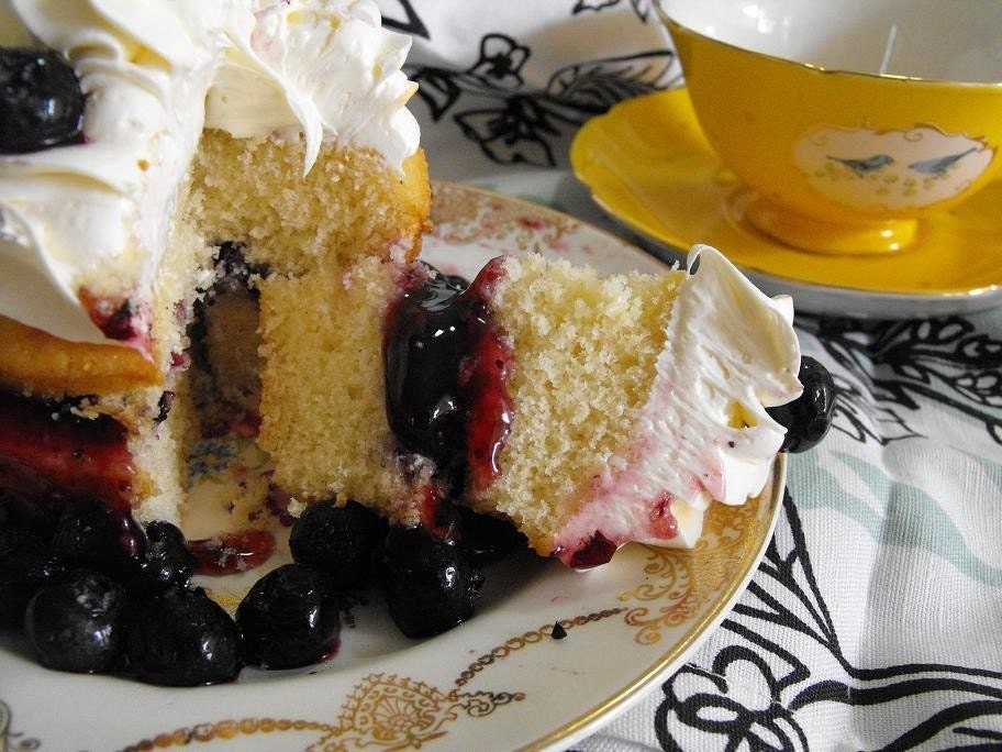 Blueberry Cupcake Trifle A La Mode