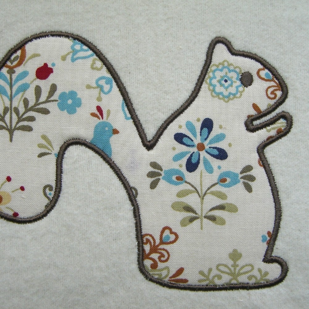 Squirrel Machine Embroidery Applique Design