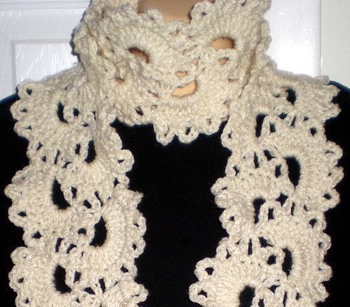 Queen Anne Lace Scarf
