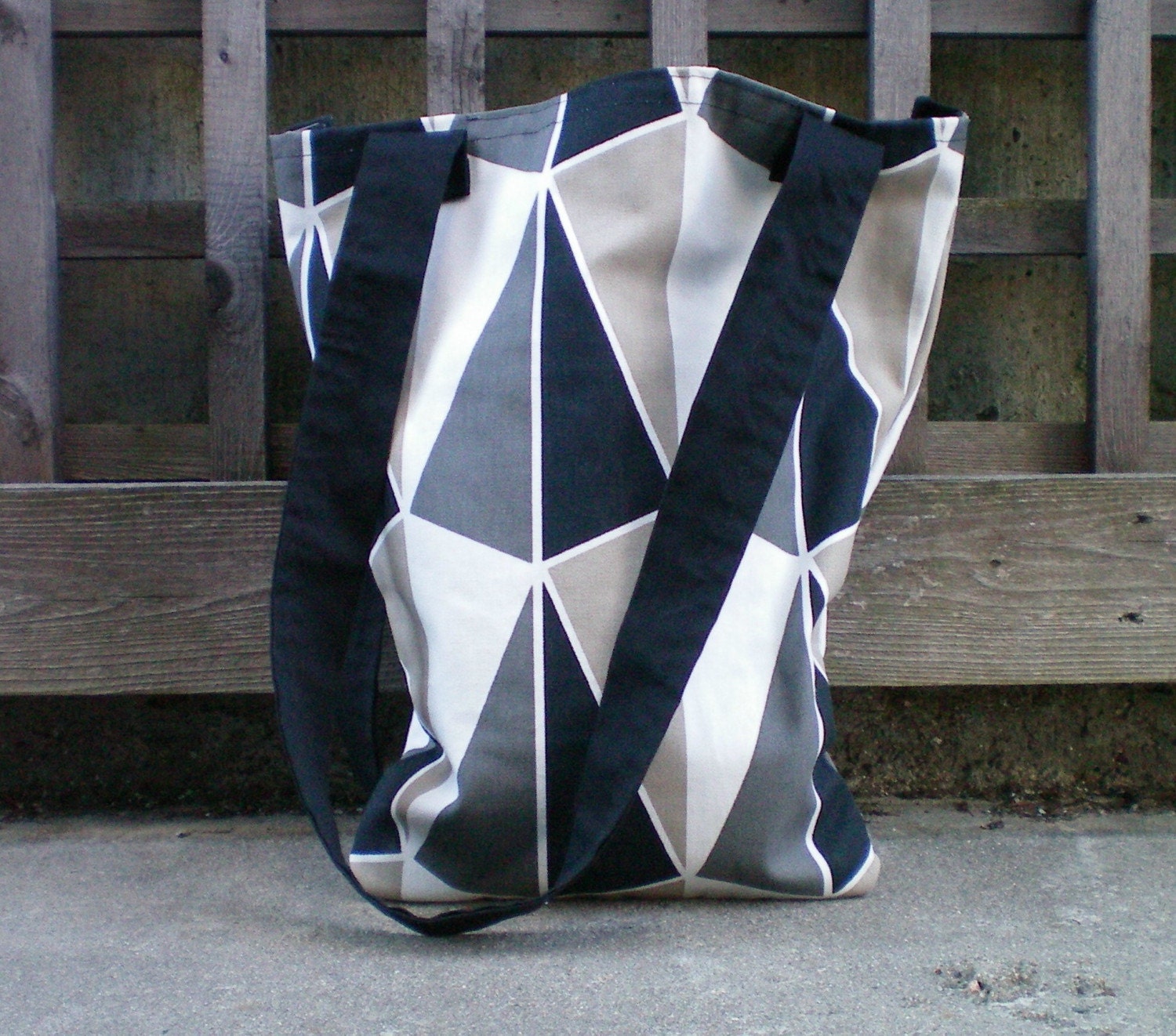 Chic Medium Size Mod Gray and Black Tote in Cotton Fabric