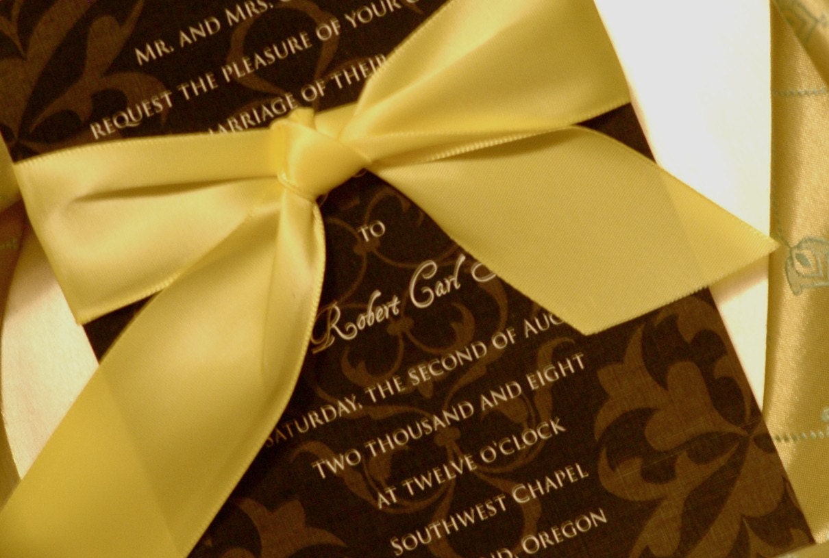 These invitation kits are both luxurious and economical