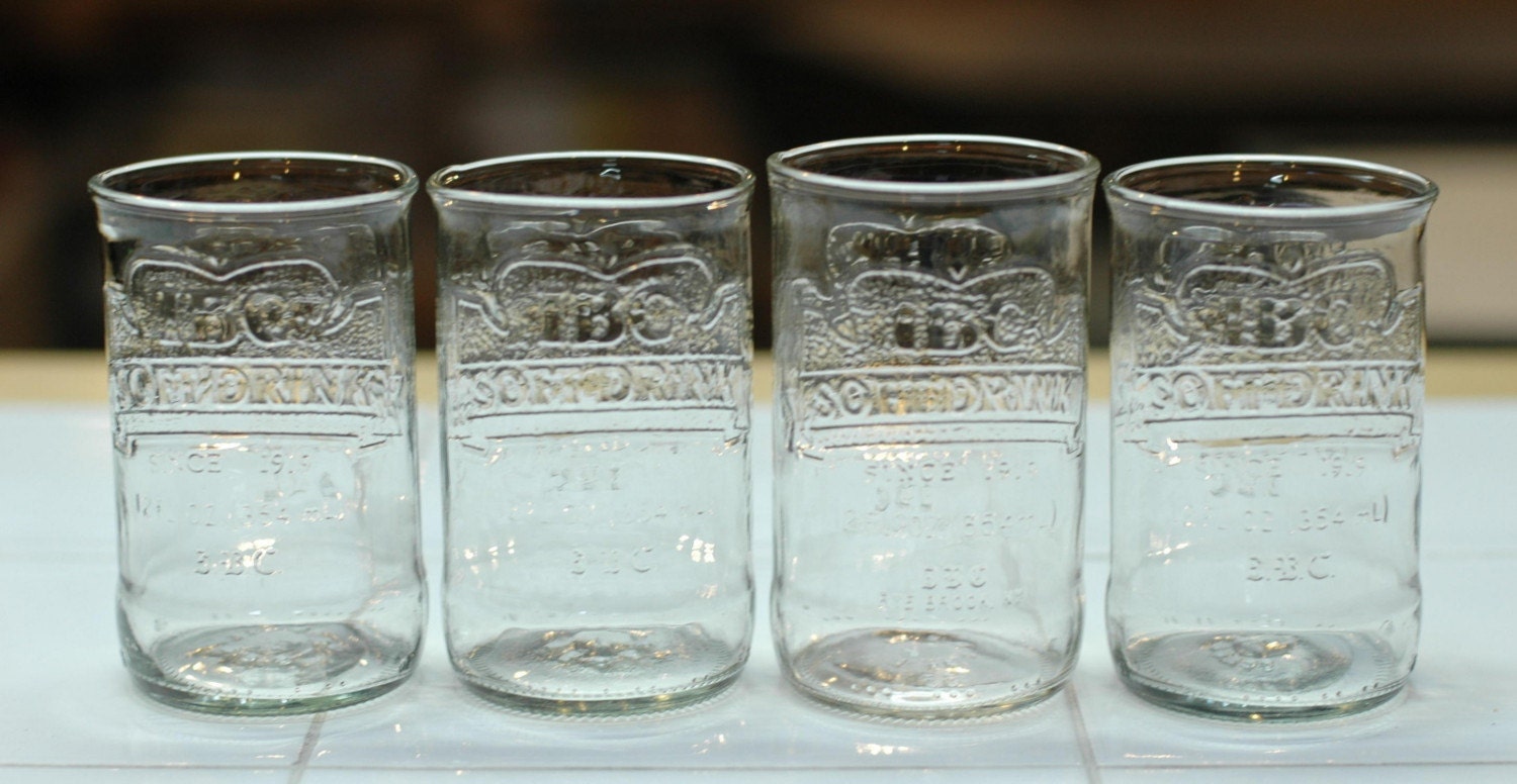 IBC Creme Glasses (Set of 4)