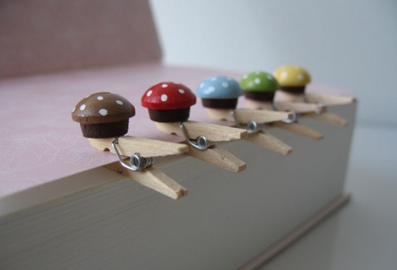 Sweet Mini Mushroom Wood Paper Clips